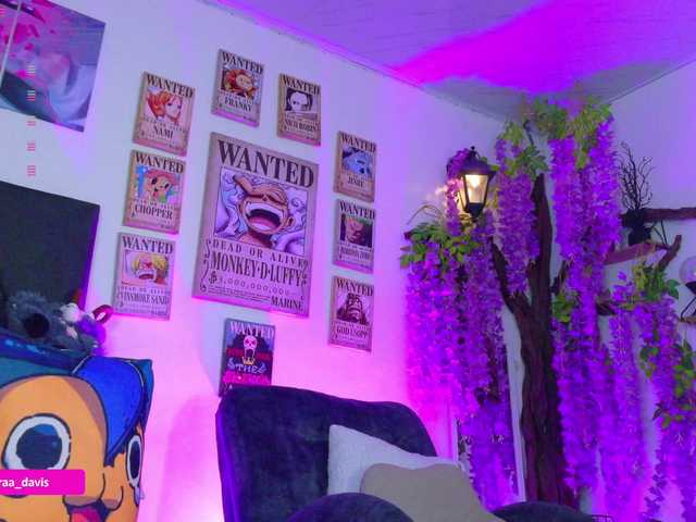 Zaradavis live cam on BongaCams