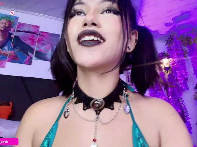 Zaradavis live cam on BongaCams