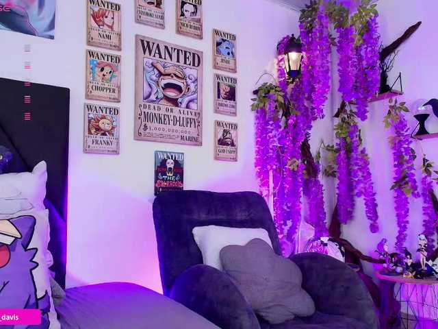 Zaradavis live cam on BongaCams