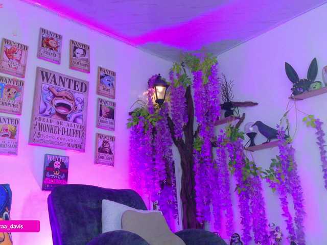 Zaradavis live cam on BongaCams