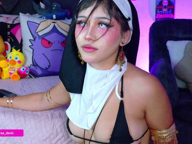 Zaradavis live cam on BongaCams