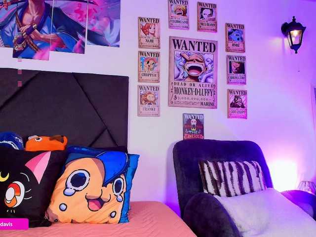 Zaradavis's BongaCams show and profile