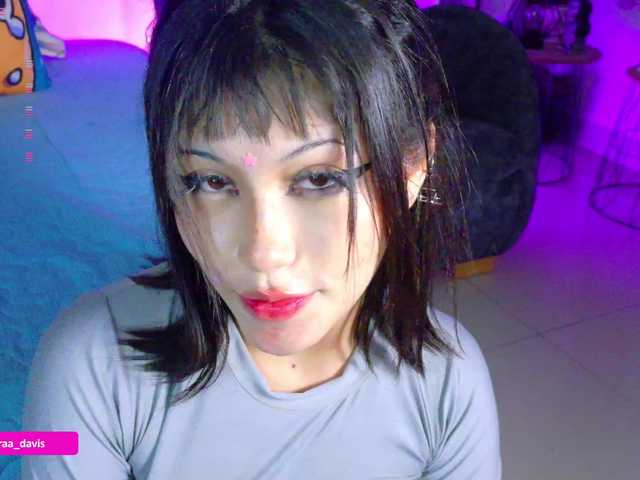 Zaradavis live cam on BongaCams