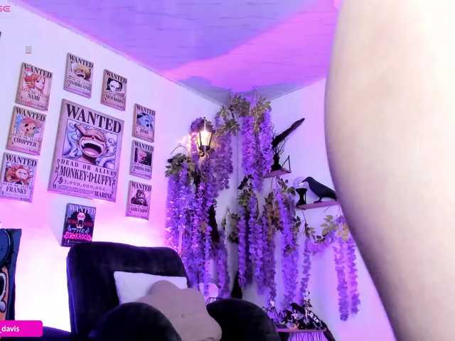 Zaradavis live cam on BongaCams