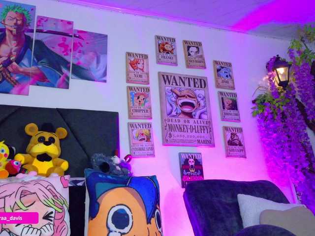 Zaradavis live cam on BongaCams