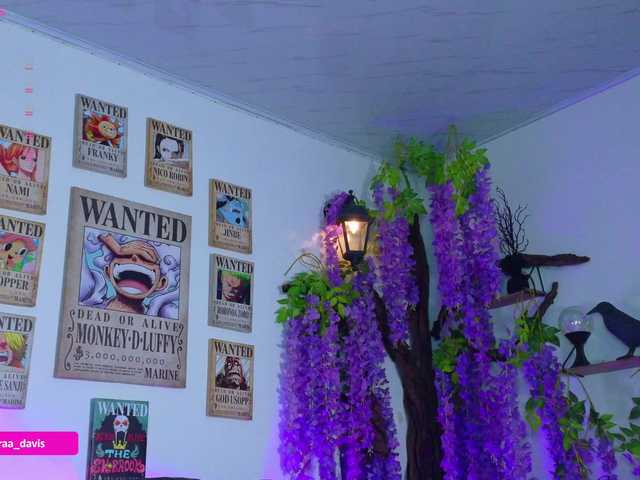 Zaradavis live cam on BongaCams