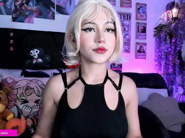 Zaradavis live cam on BongaCams