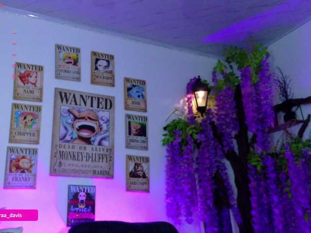 Zaradavis live cam on BongaCams