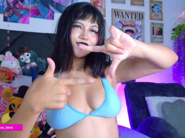 Zaradavis live cam on BongaCams