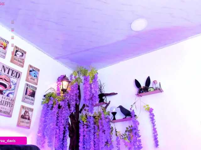 Zaradavis live cam on BongaCams