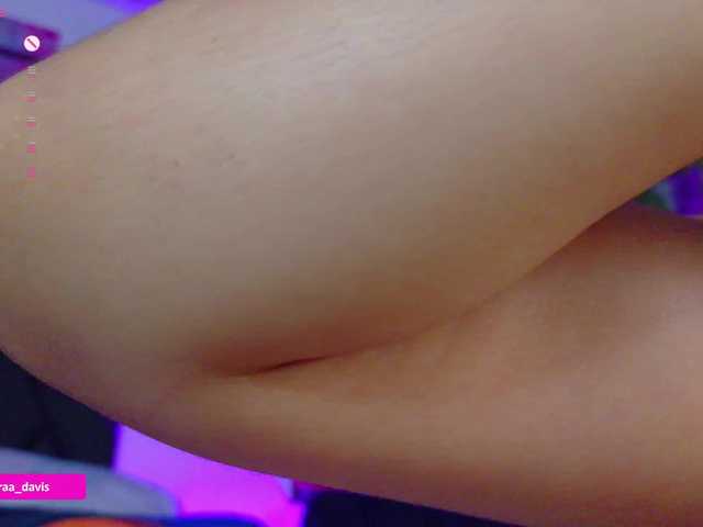 Zaradavis live cam on BongaCams