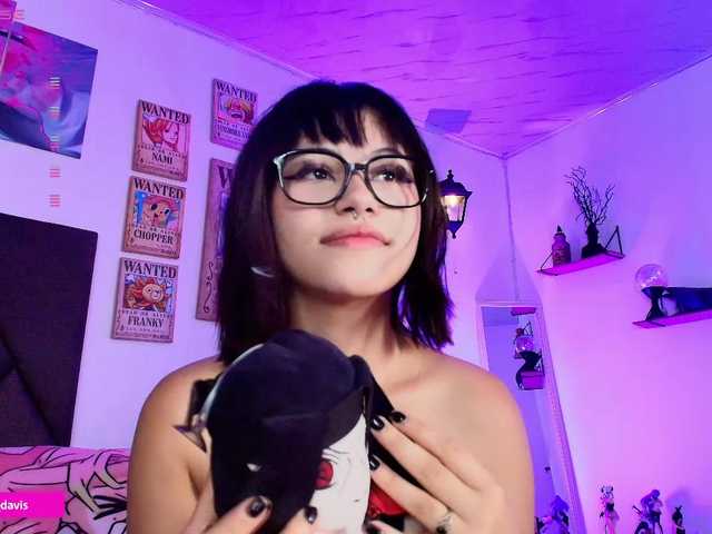 Zaradavis's BongaCams show and profile