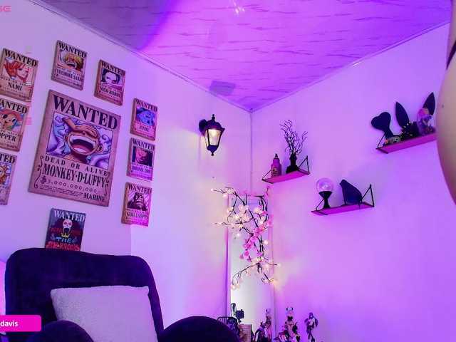 Zaradavis live cam on BongaCams