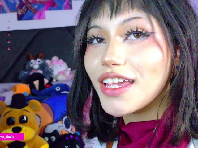 Zaradavis live cam on BongaCams