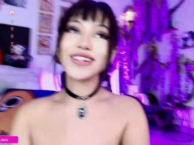 Zaradavis live cam on BongaCams