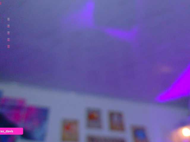 Zaradavis live cam on BongaCams