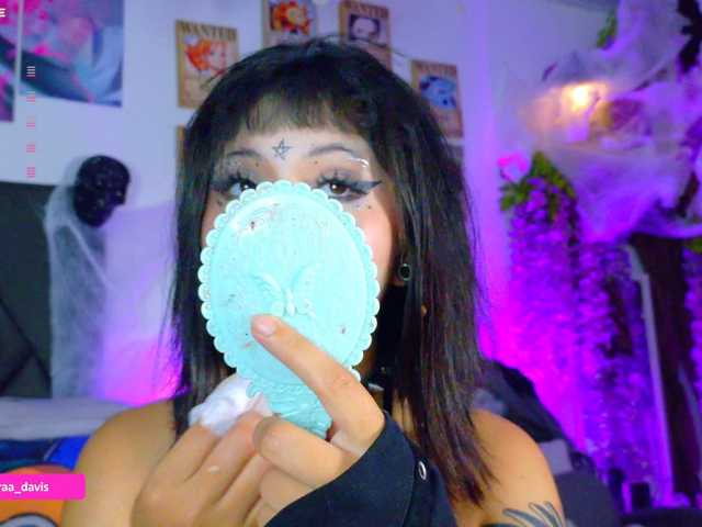 Zaradavis live cam on BongaCams