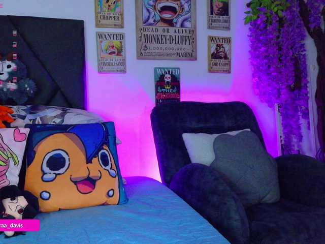 Zaradavis live cam on BongaCams