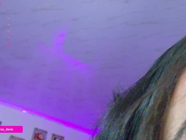Zaradavis live cam on BongaCams