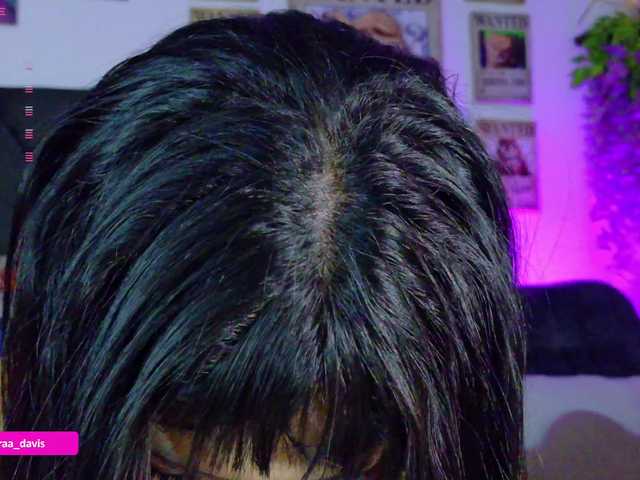 Zaradavis live cam on BongaCams