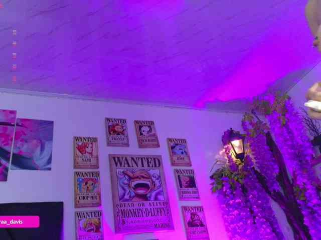 zaradavis's live room