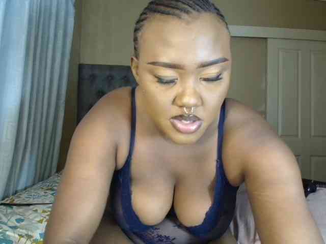 Nanababe1 webcam