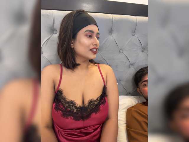 EleenaTylor live cam on BongaCams