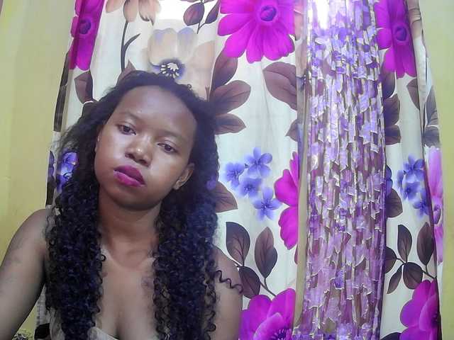 valeria223's BongaCams show and profile