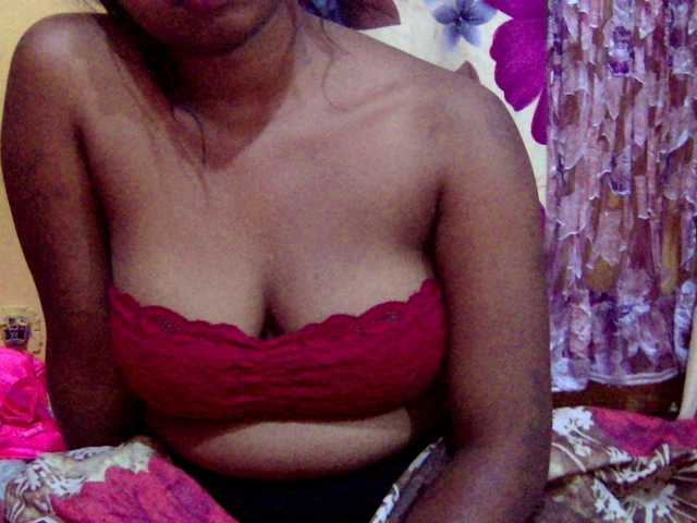 valeria223's BongaCams show and profile