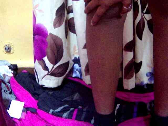 valeria223 webcam