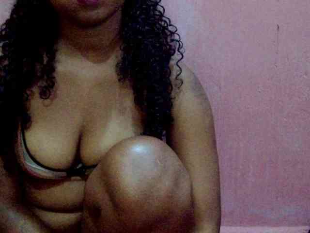 valeria223 webcam