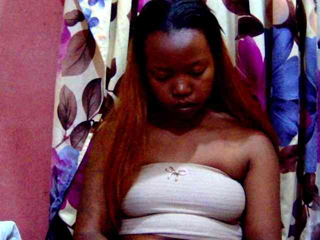valeria223 webcam