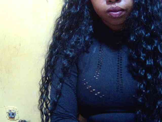 valeria223 webcam