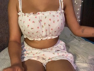 Lollypopp505's Live Webcam