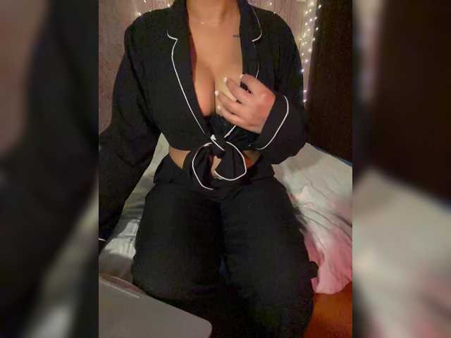 Lollypopp505 live cam on BongaCams