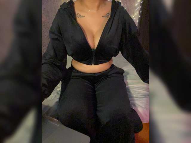 Lollypopp505 live cam on BongaCams