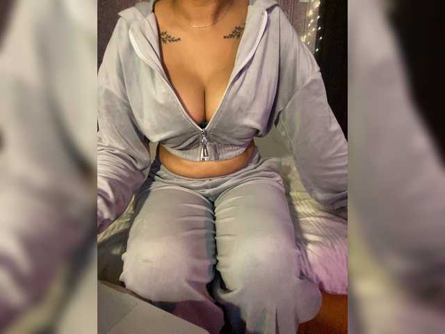 Lollypopp505 live cam on BongaCams