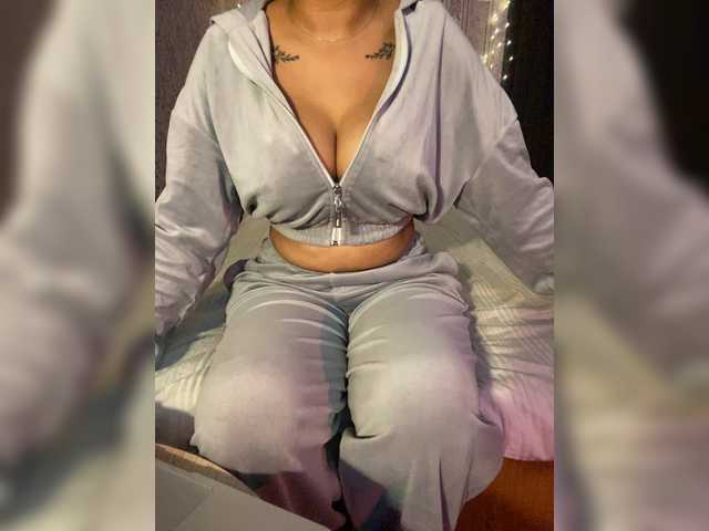 Lollypopp505 live cam on BongaCams