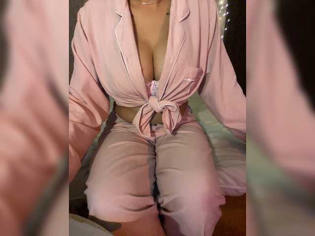 Lollypopp505 live cam on BongaCams