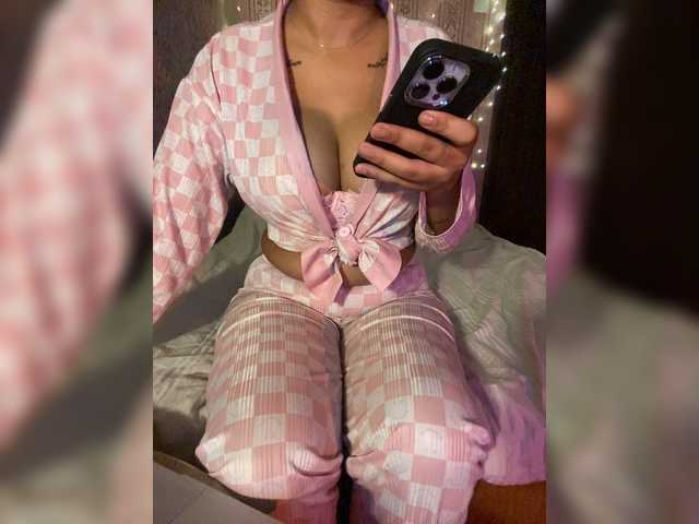 Lollypopp505 live cam on BongaCams