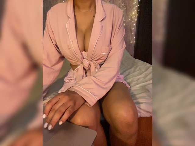 Lollypopp505 live cam on BongaCams