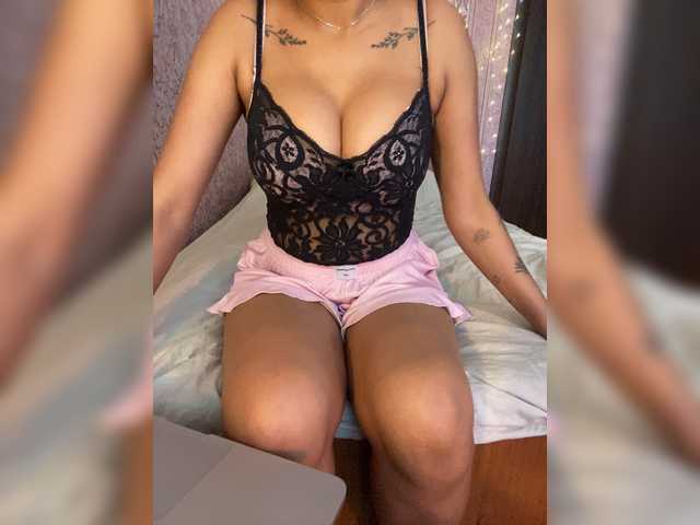 Lollypopp505 live cam on BongaCams