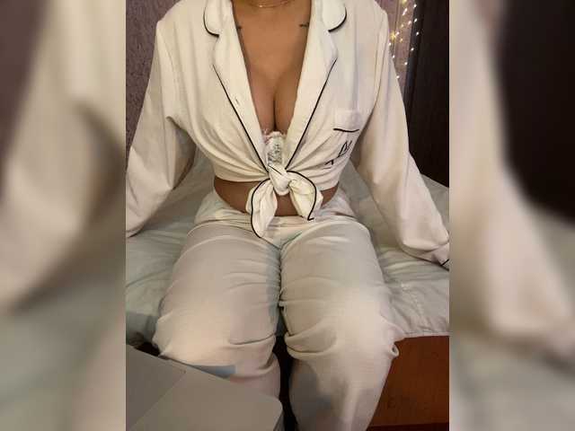 Lollypopp505 live cam on BongaCams