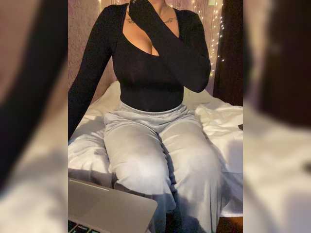 Lollypopp505's BongaCams show and profile