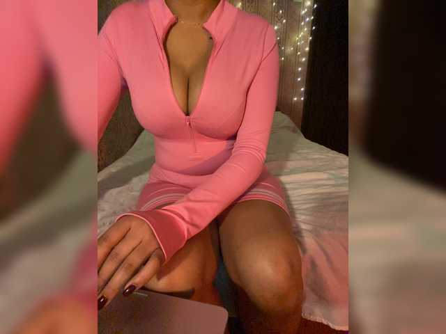 Lollypopp505 live cam on BongaCams