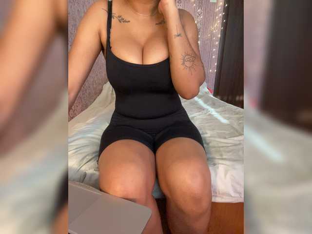 Lollypopp505 live cam on BongaCams