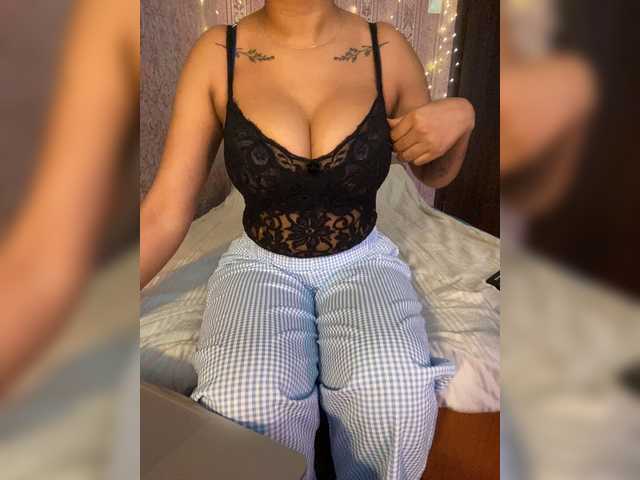 Lollypopp505 live cam on BongaCams