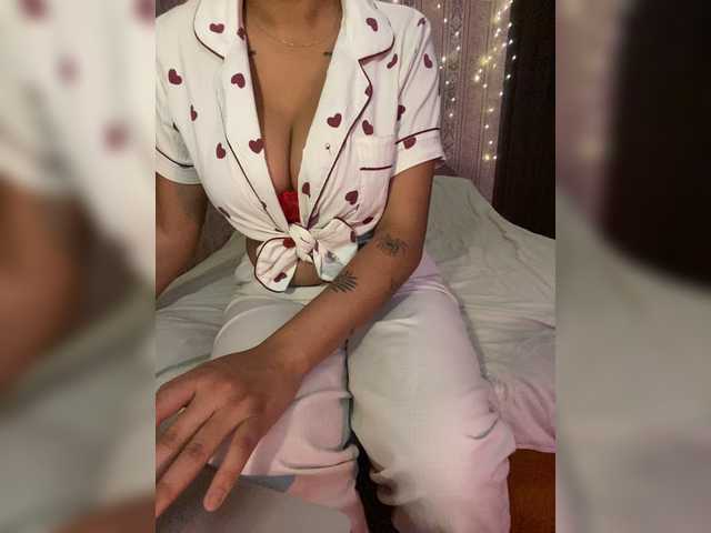 Lollypopp505 live cam on BongaCams