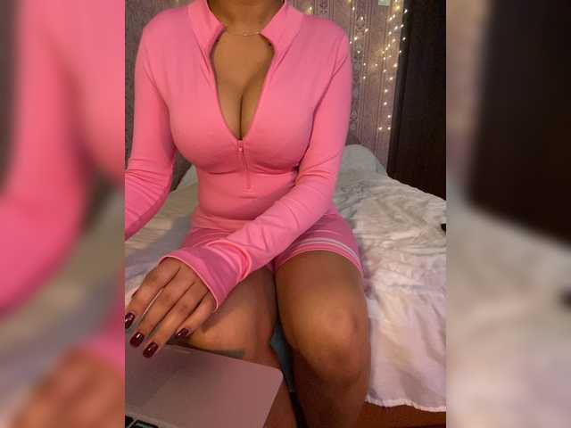 Lollypopp505 live cam on BongaCams