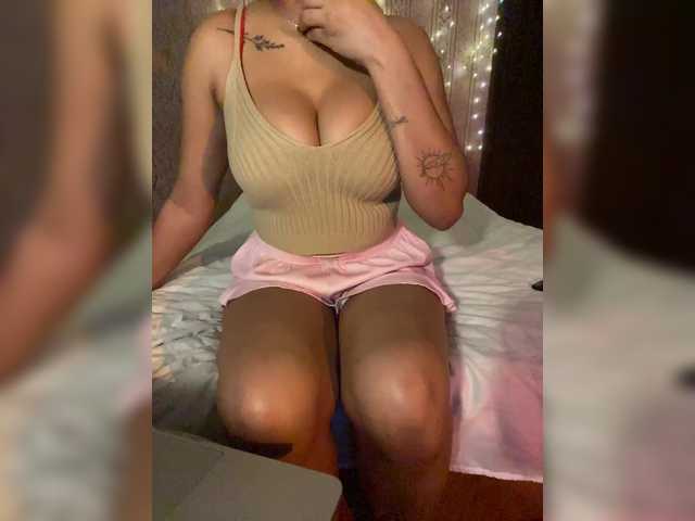 Lollypopp505 live cam on BongaCams